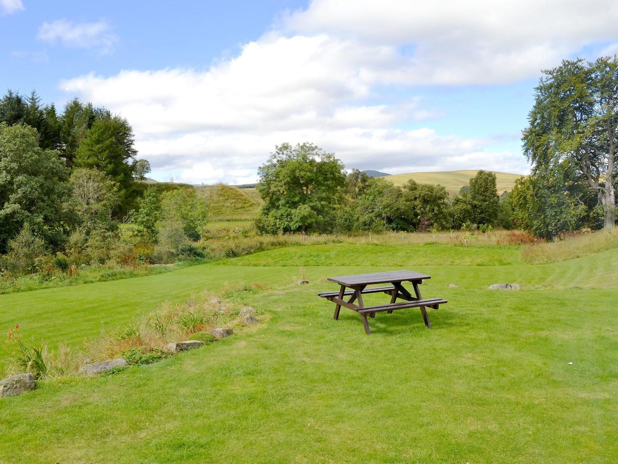 Larch Cottage - S4428 Kirkton of Glenisla Extérieur photo
